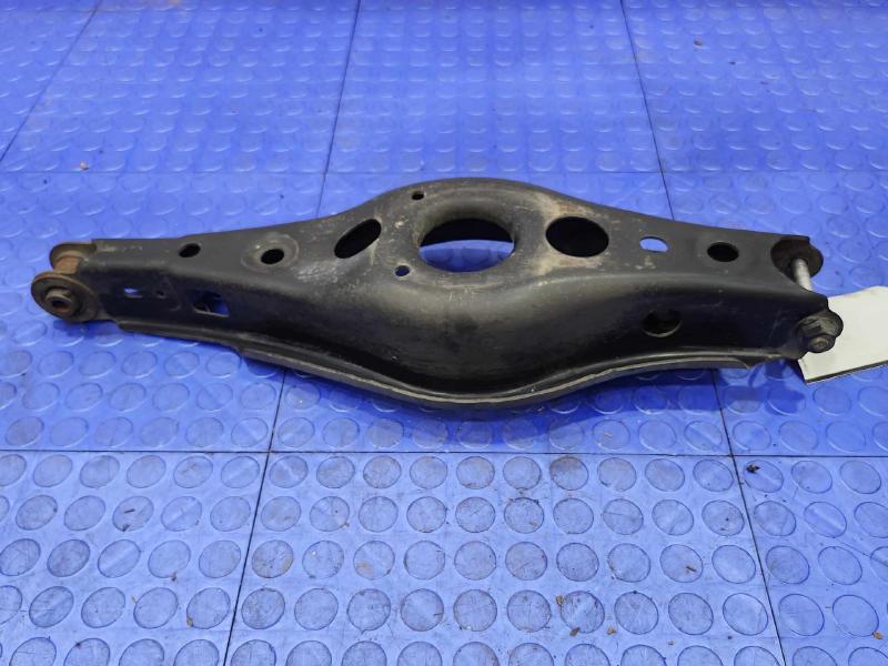 2006-2018 Toyota RAV4 Rear Lower Control Arm Right Passenger Side OEM 4873042040,RH