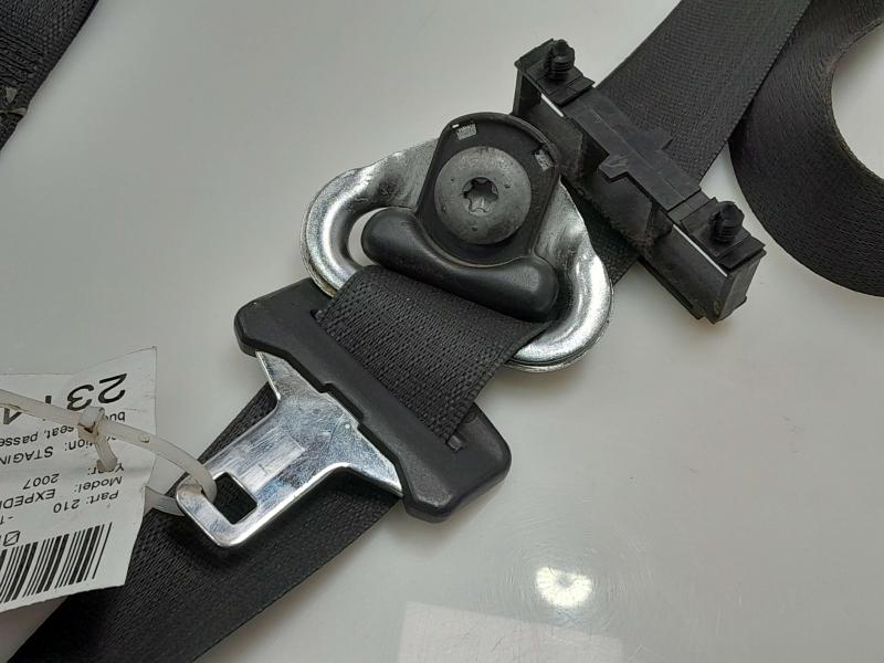 2007 Ford Expedition Front Seat Belt