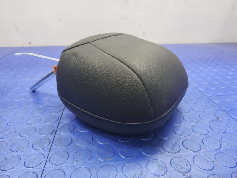 2018 Jeep Compass Headrest