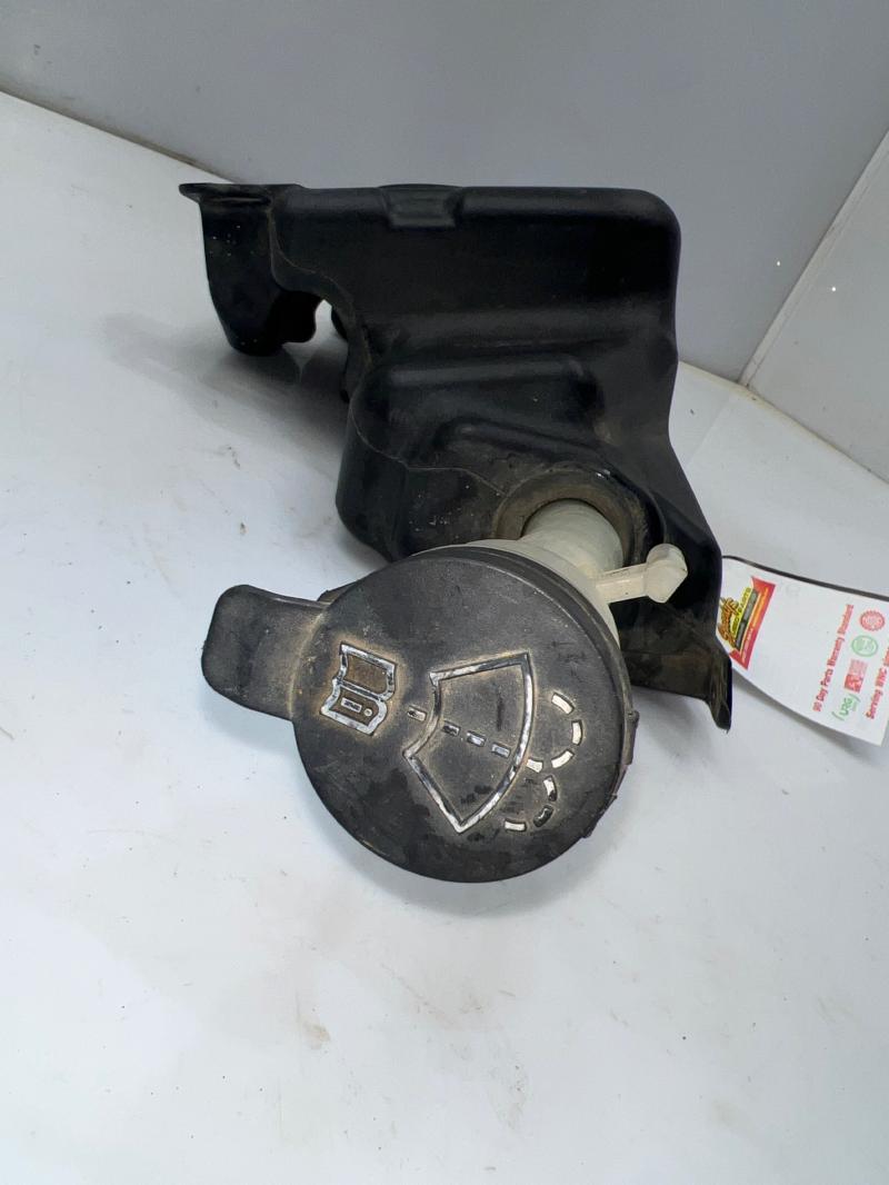 2012 Chevrolet Cruze Washer Bottle