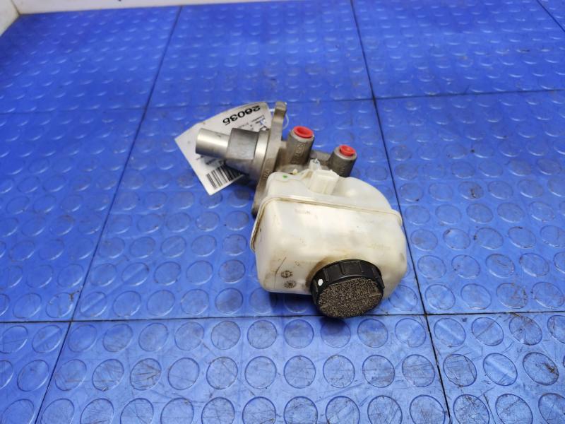 2014 Ford Mustang Master Cylinder