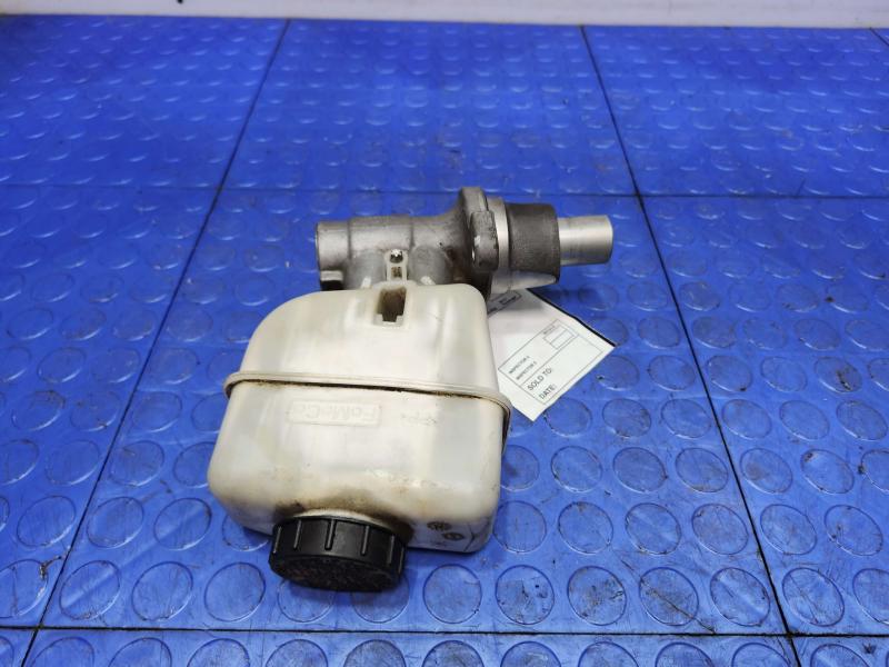 2014 Ford Mustang Master Cylinder