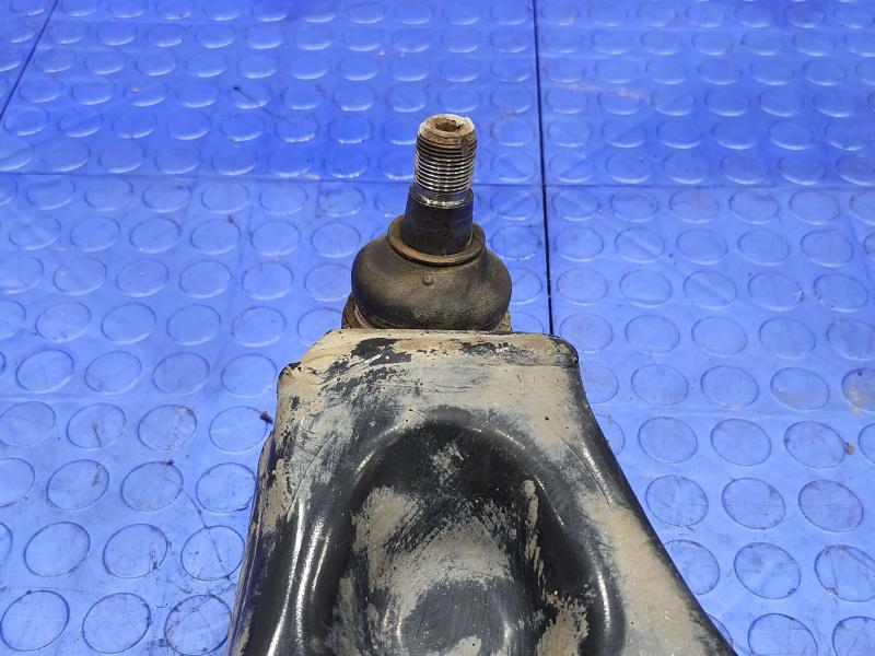 2012 Mercedes Sprinter Lower Control Arm Front