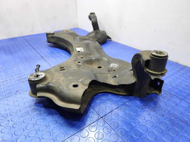 2016 Hyundai Tucson Crossmember/Cradle/Undercarria