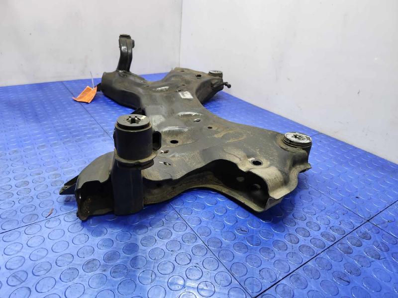 2016 Hyundai Tucson Crossmember/Cradle/Undercarria