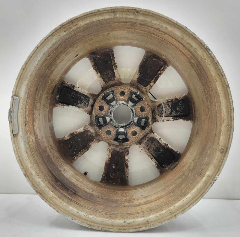 2003 Nissan 350Z Wheel