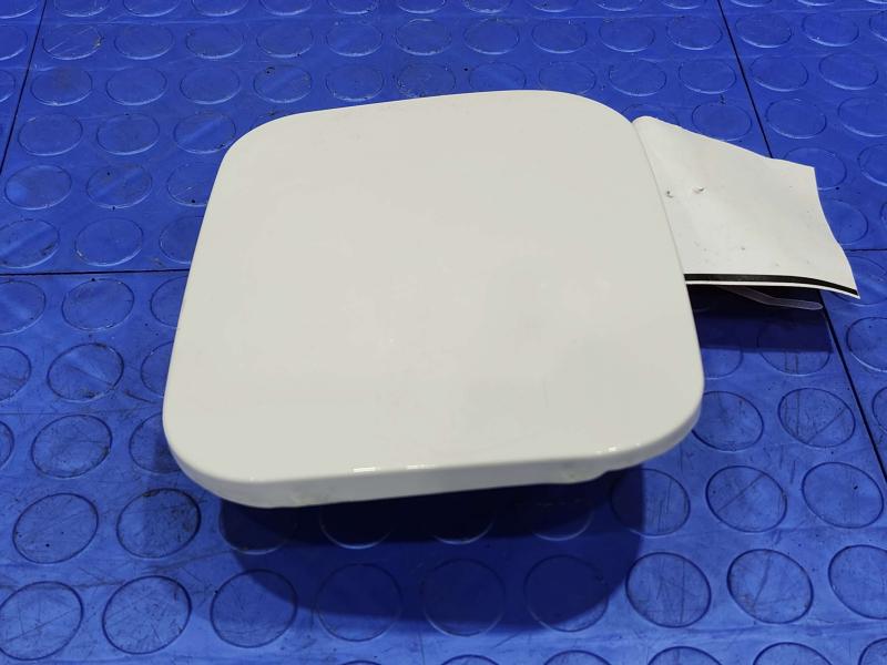 2011 Toyota Camry Fuel Tank Door