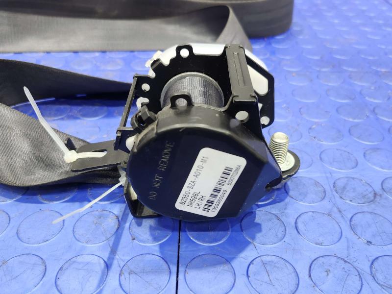 2011 Honda Pilot Rear Seat Belt