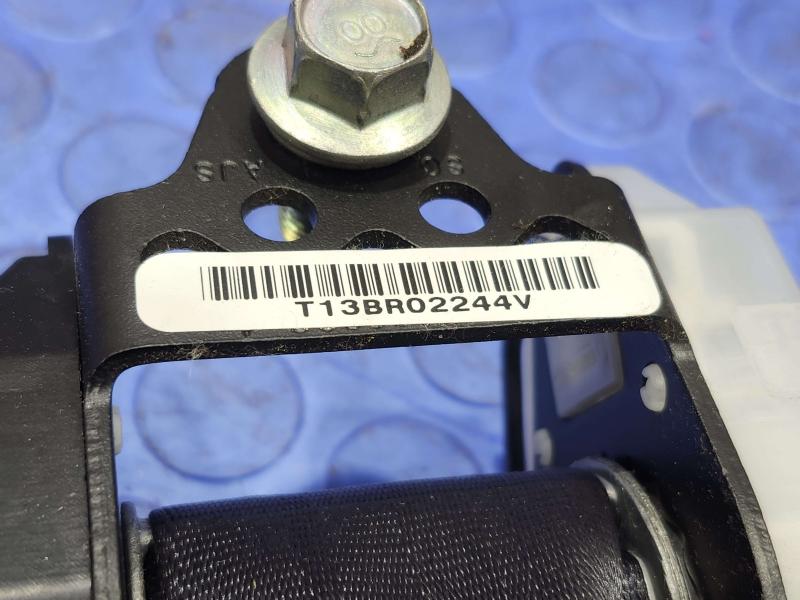 2011 Honda Pilot Rear Seat Belt