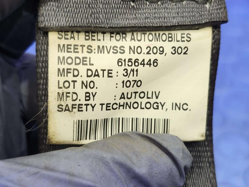 2011 Honda Pilot Rear Seat Belt