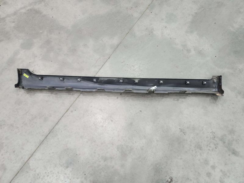 2014 Chevrolet Spark Rocker Moulding