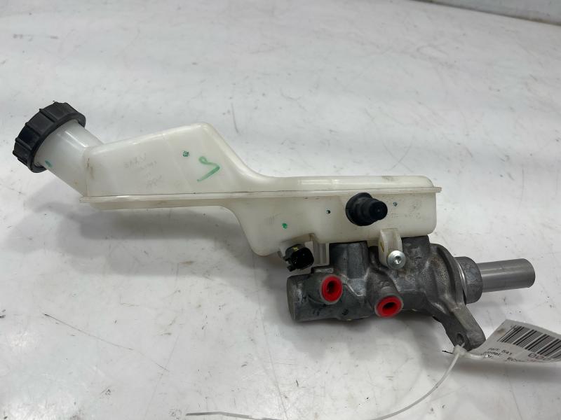 2018 - 2022 Ford Ecosport Brake Master Cylinder Assembly OEM GN1Z2140B
