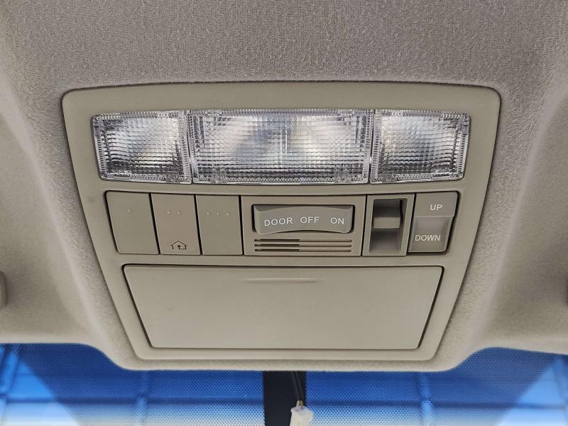 2011 Toyota Camry Front Console
