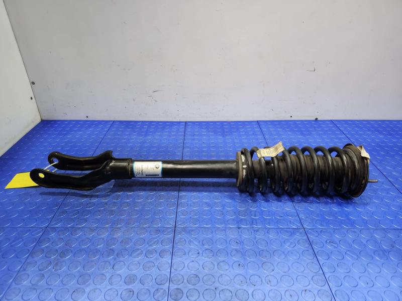 2015 Jeep Grand Cherokee Strut Assembly