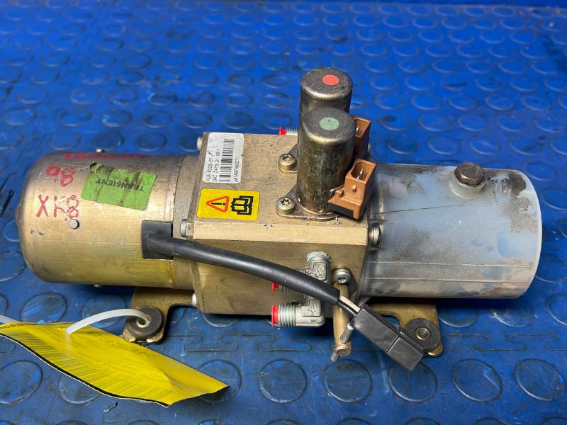 1998 Jaguar XK8 Convert. Lift Motor