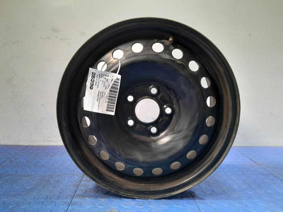 2013 Ford Fusion Wheel