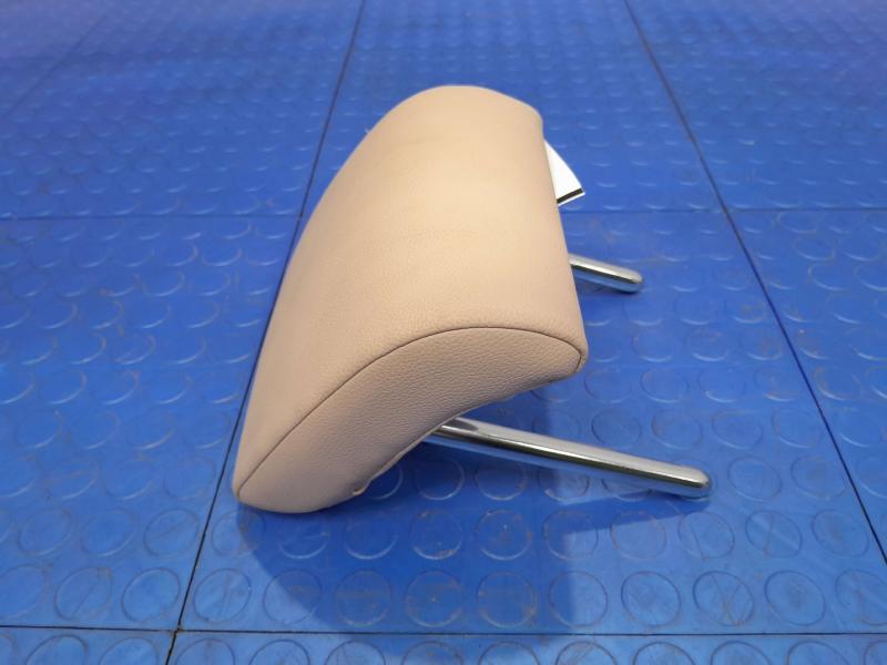2018 Jaguar XE Headrest