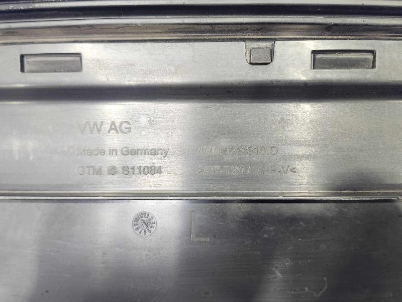 2017-2025 Audi Q7 Engine Air Intake Duct Genuine OEM Part 4M0129510D