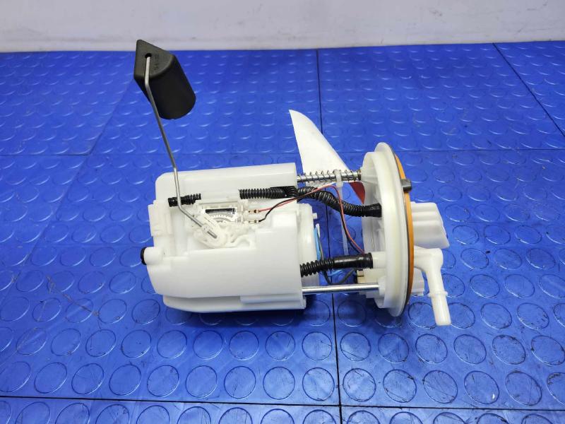 2015-2019 Subaru Legacy Outback 2.5L Fuel Pump Assembly Genuine OEM 42021AL02B