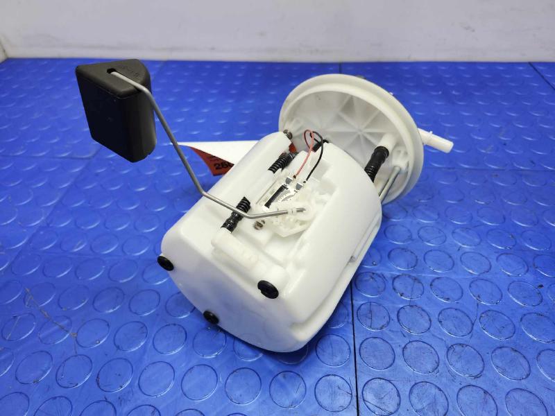 2015-2019 Subaru Legacy Outback 2.5L Fuel Pump Assembly Genuine OEM 42021AL02B