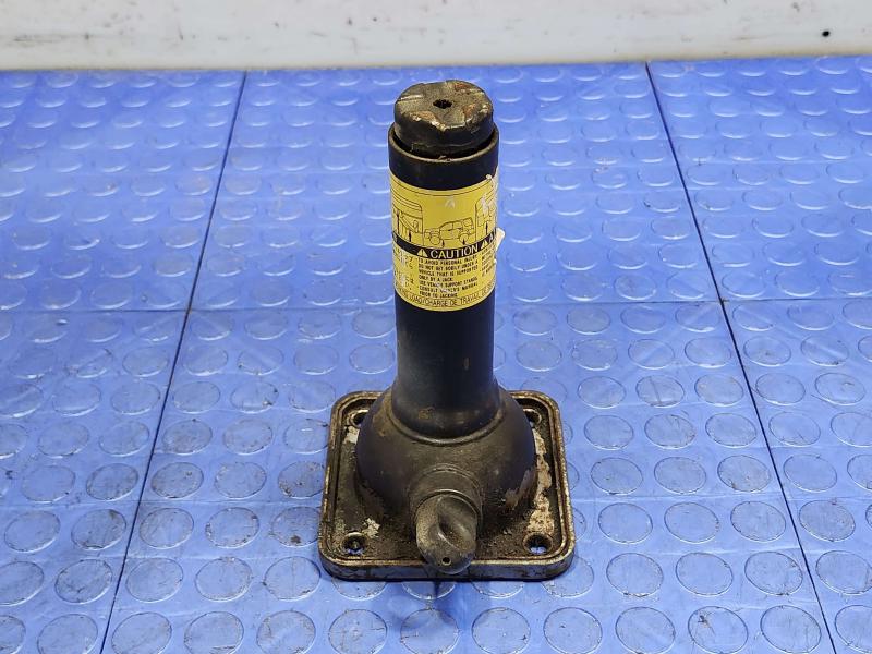 2003 Toyota 4Runner Jack Assembly