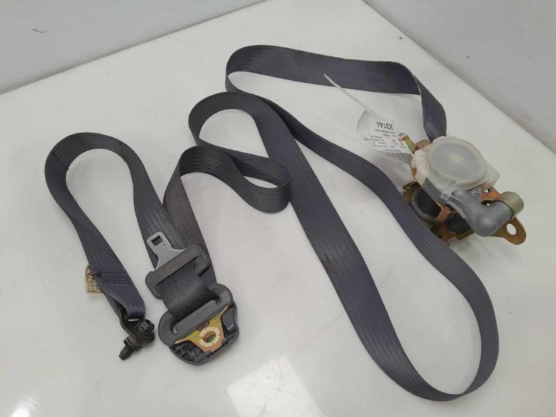 2002 Toyota RAV4 Front Seat Belt
