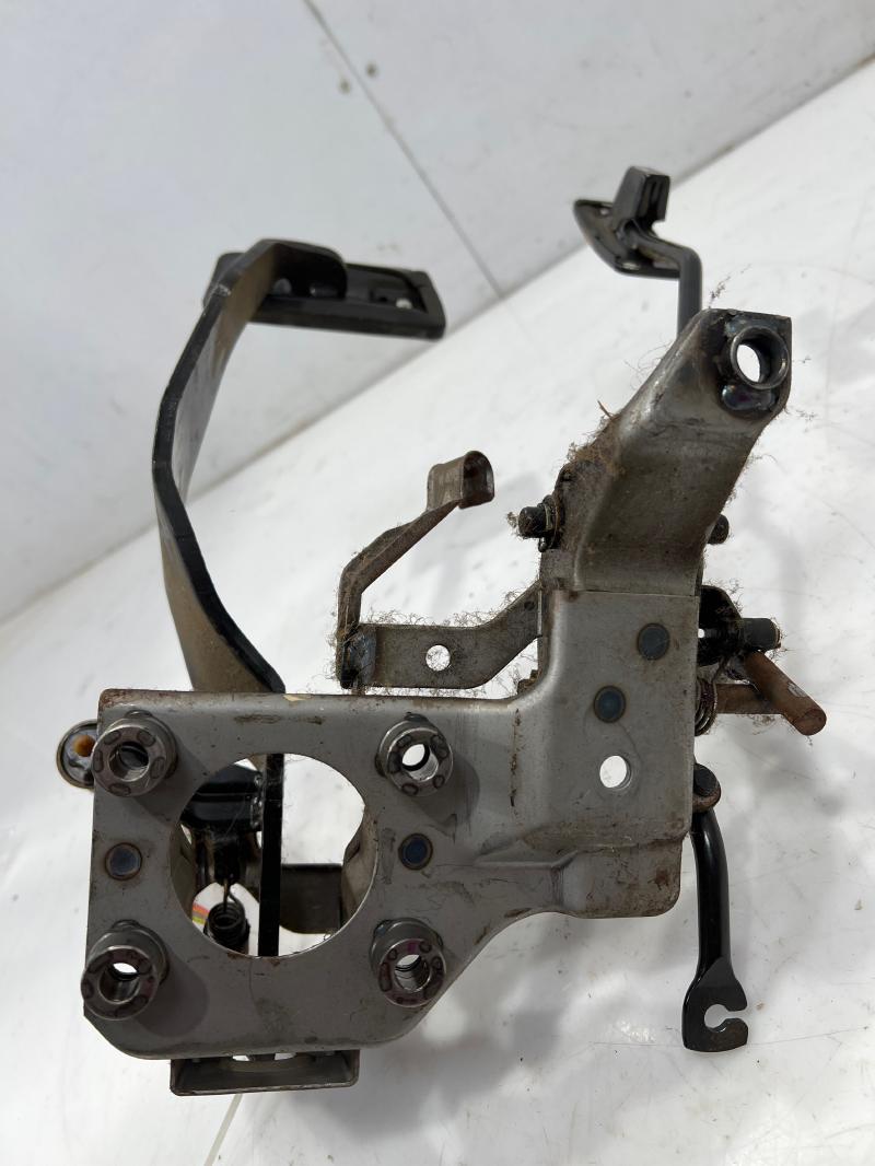 1997 - 2001 Honda CR-V Accelerator Pedal Assembly OEM 17800-S10-A71