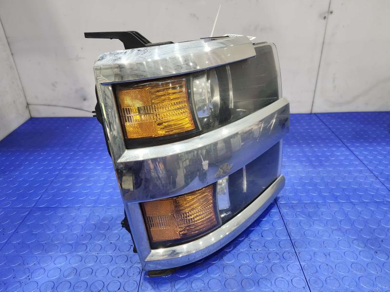 2017 Chevrolet Silverado 2500 Headlamp Assembly