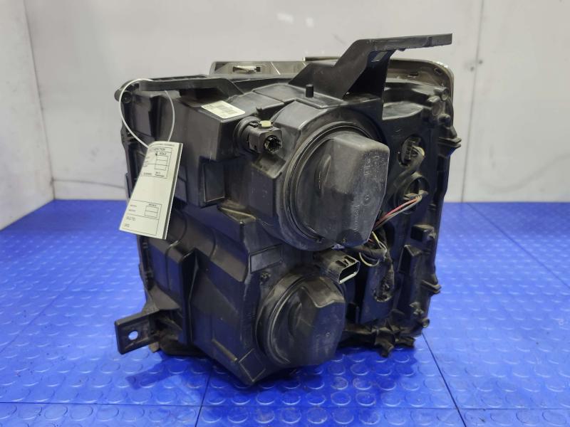 2017 Chevrolet Silverado 2500 Headlamp Assembly