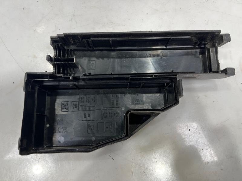 2013 Nissan Altima Engine Fuse Box