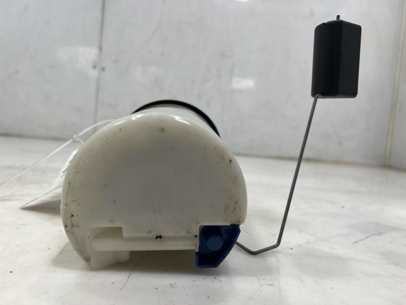 2009 - 2015 Honda Pilot Fuel Pump Assembly OEM 17045SZAA00