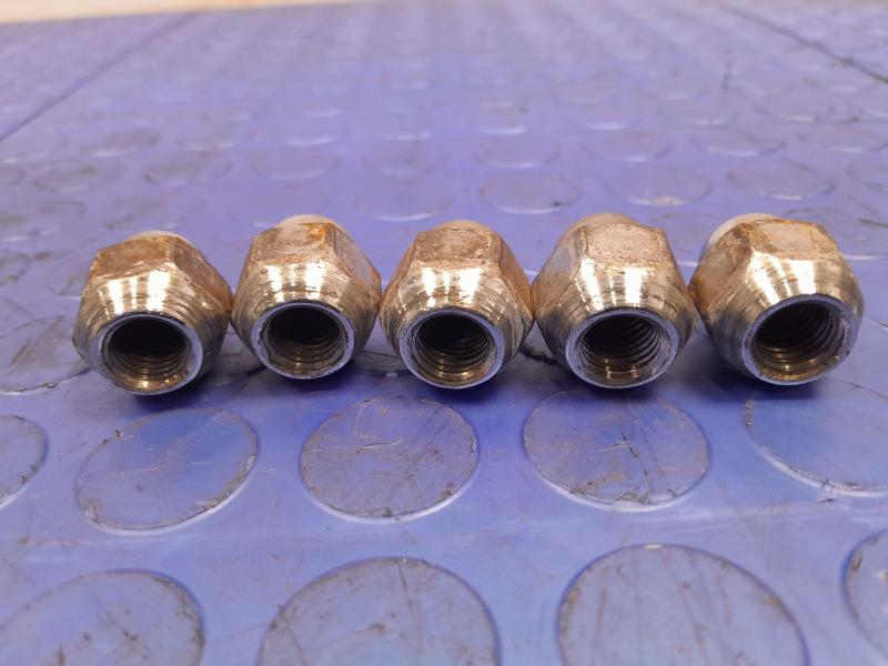 2013 Kia Forte Lug Nuts