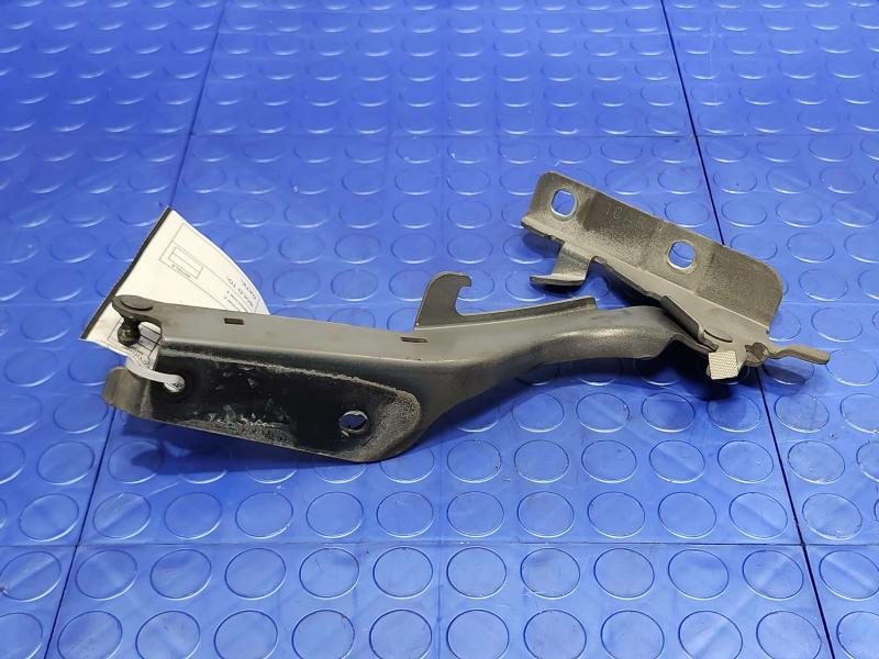2013 Infiniti FX35 Hood Hinge