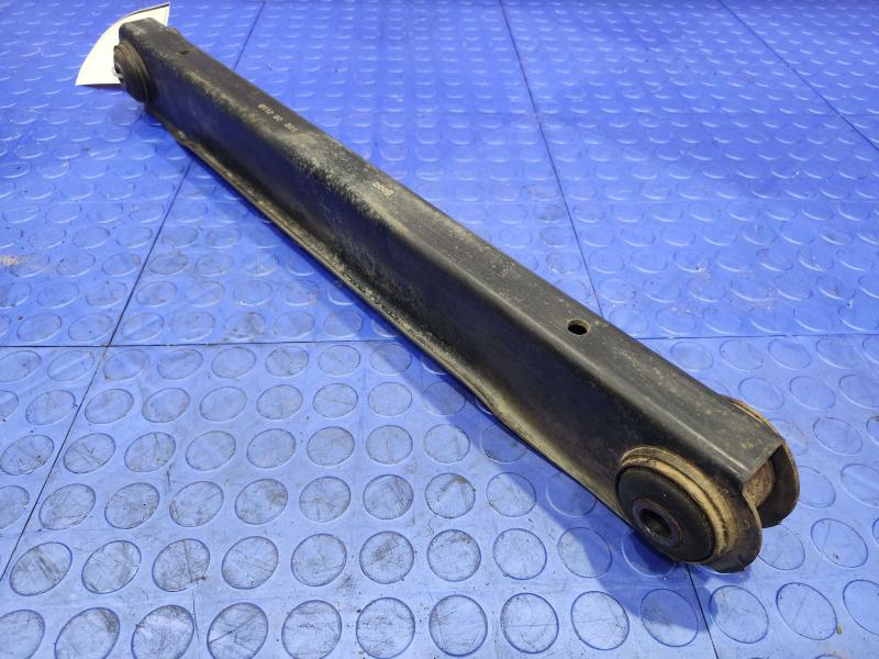 2010 Chevrolet Tahoe Lower Control Arm Rr