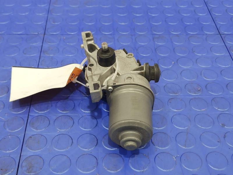2014 Lexus IS 250 Wiper Motor Front
