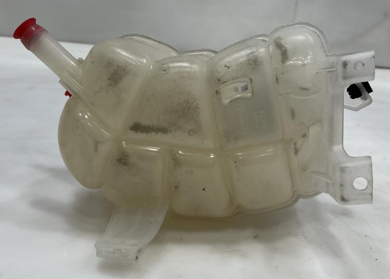 2017 - 2020 Ford Edge 2.0L Radiator Coolant Overflow Reservoir Expansion Tank OEM F2GZ8A080B