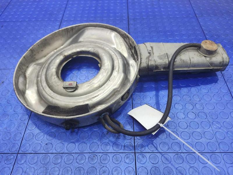 1976-1979 Cadillac Seville 5.7L Engine Air Cleaner Box Base Bottom Genuine OEM