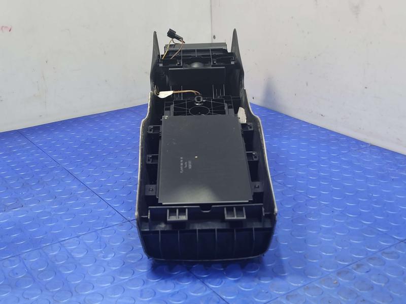 2006 Mercedes CLS-Class Front Console