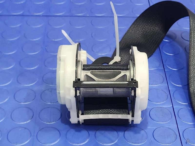 2013 Infiniti FX35 Rear Seat Belt