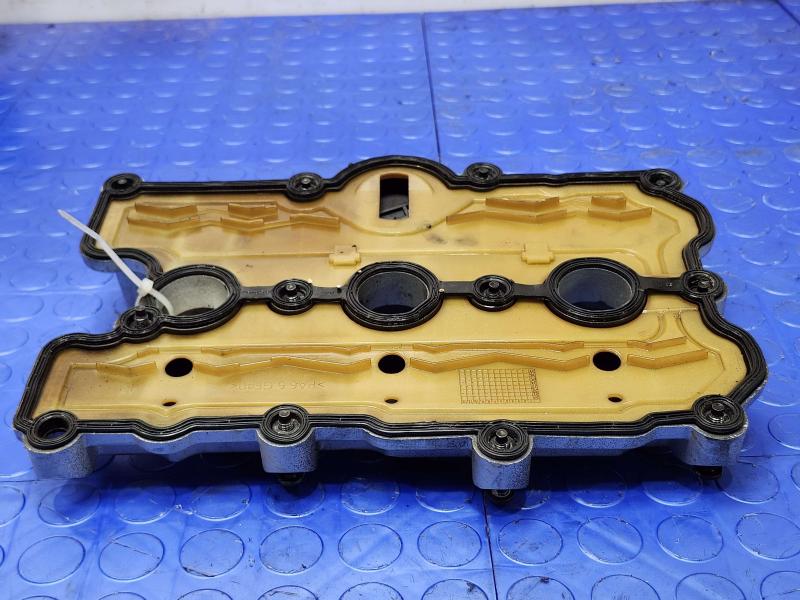 2015 Audi Q7 Valve Cover