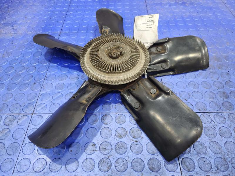 1997-1999 Dodge Dakota 3.9L Engine Cooling Fan Clutch Assembly OEM 52028944