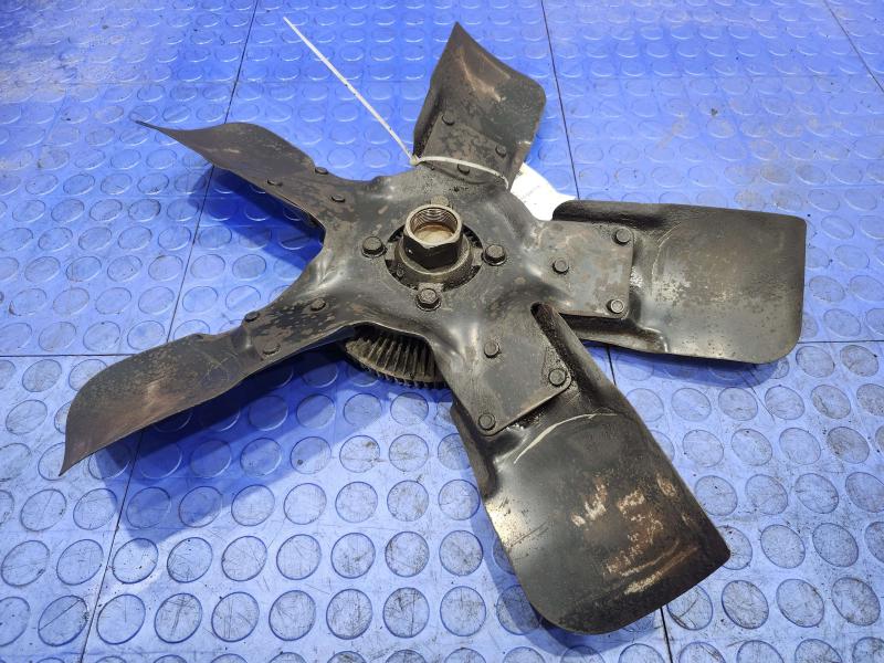 1997-1999 Dodge Dakota 3.9L Engine Cooling Fan Clutch Assembly OEM 52028944