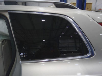 2016 Volvo XC90 Quarter Glass/Window