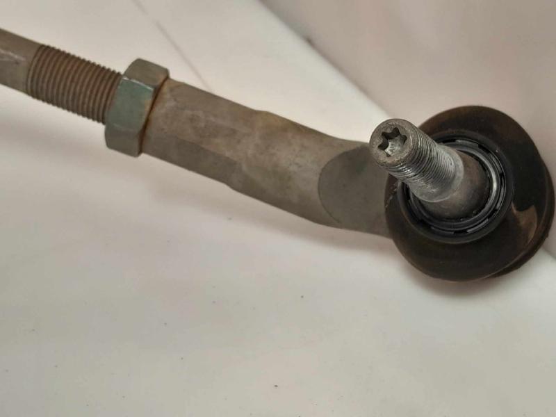 2015 Jeep Cherokee Steering Gear (Incl. Rack)