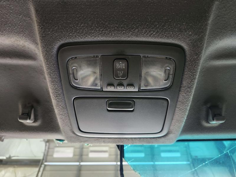 2003 Toyota 4Runner Front Console