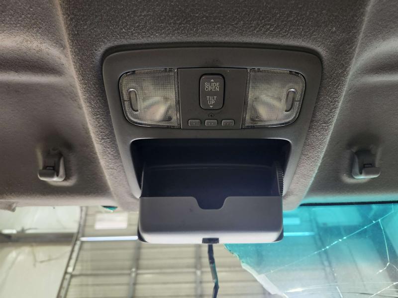2003 Toyota 4Runner Front Console