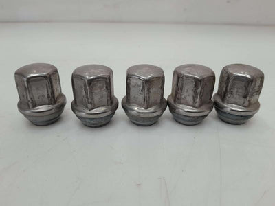 2018 Chevrolet Impala Lug Nuts