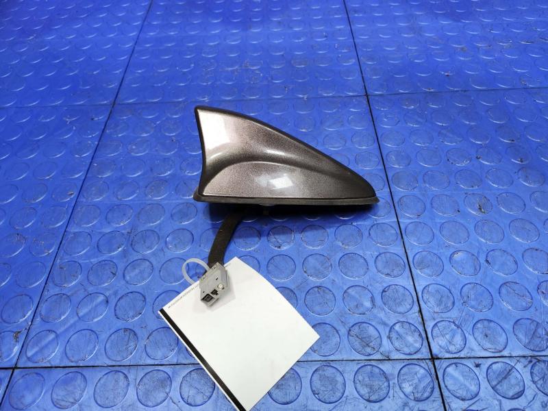 2016 Kia Sedona Antenna
