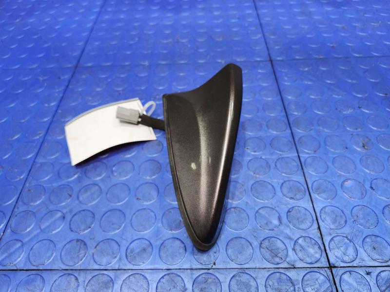 2016 Kia Sedona Antenna