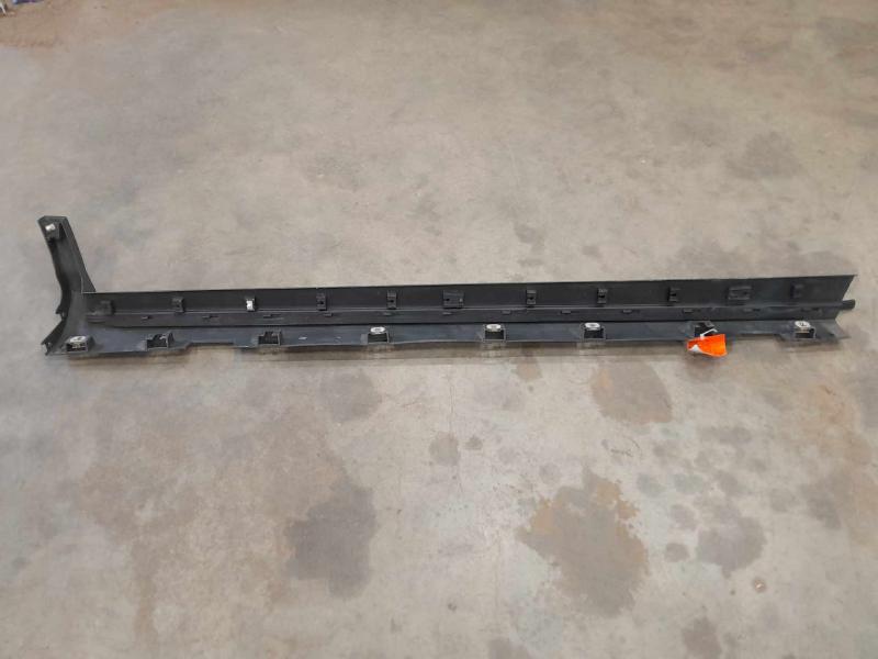2014 Ford Escape Rocker Moulding